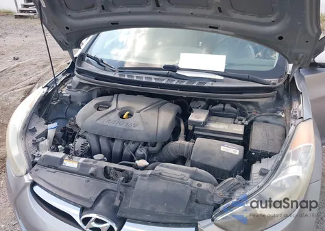 2012 Hyundai Elantra Gls (Ulsan Plant) z USA, uszkodzony, nr VIN KMHDH4AE5CU206743